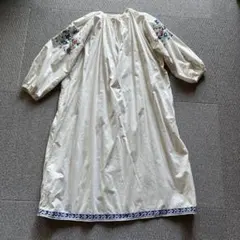 ウクライナ刺繍ワンピース