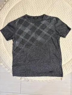 美品 ブラックレーベルクレストブリッジの グラデーションTシャツのサムネイル