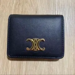 早い物勝ちCELINE 二つ折り財布