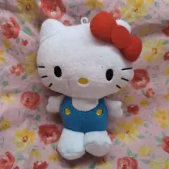 ハローキティ オーバーオールぬいぐるみ 約15cm