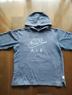 Nike Air フード付きパーカー 紺色