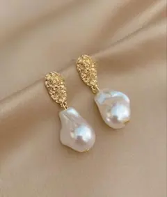 【新品未使用】 ブライダル　パールピアス　レディース　ブライダルアクセサリー