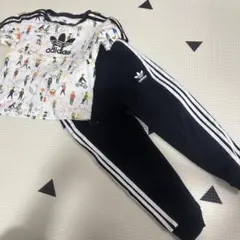 adidas イラストプリント ジャージセット 100〜110cm