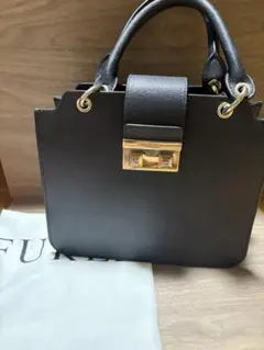 【7/18までの出品】FURLA ハンドバッグ ブラックのサムネイル