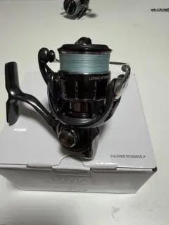 (美品)DAIWA 24LUVIAS SF2000SS-P