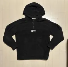【季節先取り】子供服　PUMA（ブラック）　前チャックパーカー