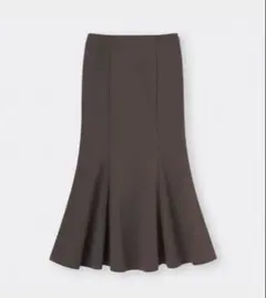 guカットソーマーメイドロングスカート　ブラウン　Sサイズ