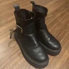 ZARAキッズ　厚底ブラックブーツ 20.5cm
