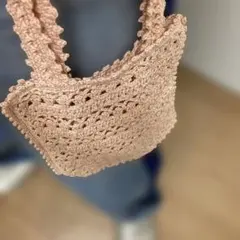 淡いピンクのかぎ針編みトートバッグ