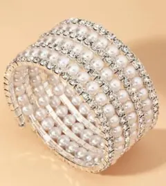 Item thumbnail for item e7f5eaad-1631-43ea-83ae-538e094d934b