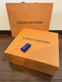 LOUIS VUITTON ショップ袋 空箱 リボン メッセージカードセットのサムネイル