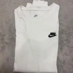 NIKE 白 ロングスリーブTシャツ トップス 長袖 ロゴ入り S ロンT
