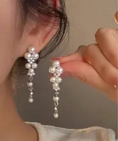 パール　ストーン　パールスタッドピアス　大人可愛い　結婚式　お呼ばれ　揺れる