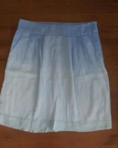 Gap グラデーション 涼しいミニスカート Sサイズ　水色夏　海のサムネイル