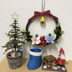クリスマス　インテリア　リース鈴付き　フラワービーズ　小物入れ　サンタクロース