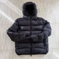 MONCLER ダウンコート【がーどまん愛用】 - メルカリ