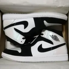 [26.5cm] AIR JORDAN 1 MID SE 