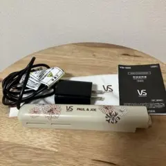 V Sasoon Paul&Joe モバイルヘアアイロン