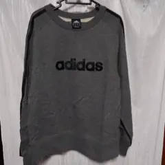 アディダストレーナー