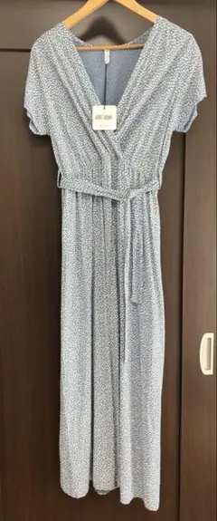 小花柄　半袖ロングワンピース