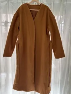 ブラウン ベルト付きロングコート