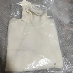 【UNIQLO】プレミアムラムタートルネックセーター　長袖　タグ付き未使用品
