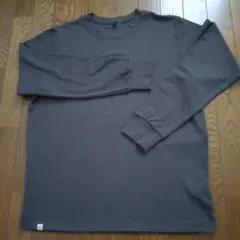 新品未使用 ダークグレー Lサイズ 長袖カットソー