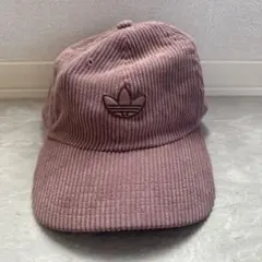 adidas コーデュロイキャップ ピンク