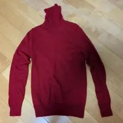 し*N様 【UNIQLO】タートルネックニット 赤 Mサイズ