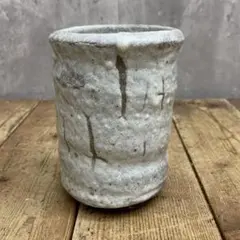 D-4 和モダン 陶器 湯呑み 作家物風 志野焼風 フリーカップ 渋い 時代物