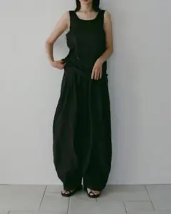 anuke Volumetuck Cocoon Pants ブラック38 anuke Volumetuck Cocoon Pants ブラック38 - メルカリ