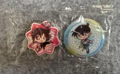 くら寿司 コラボ コナン ラバーチャーム 缶バッジ 毛利蘭 工藤新一