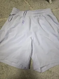 値下　lululemon Pace Breaker Shorts 7-inchのサムネイル