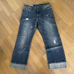 Abercrombie and Fitch ダメージデニム