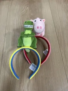 恐竜と豚のぬいぐるみカチューシャ