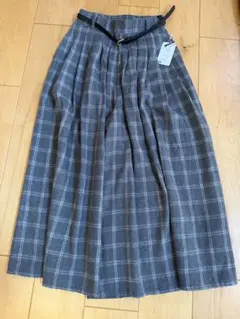 【新品未着用】グレー系チェック キュロット L タグ付き　定価¥3,289