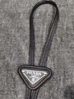 ブラック レザー ネックストラップ 三角ロゴ 美品