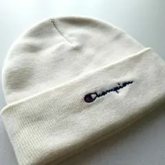 【美品】Champion アイボリー ニット帽　サイズ58cm