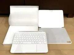 iPad Magic Keyboard Folio ホワイト