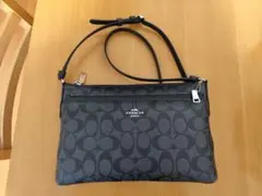 【お値下げしました】 COACH ブラック ショルダーバッグ ポーチ付き