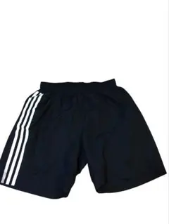 アディダス　adidas　ショートパンツ　BLACK　　　シャカシャカ