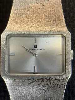 UNIVERSAL GENEVE 手巻き K18 WG 刻印あり