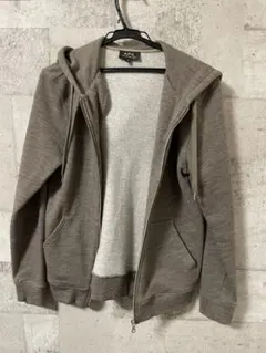 【値下げ】A.P.C. 茶パーカーのサムネイル