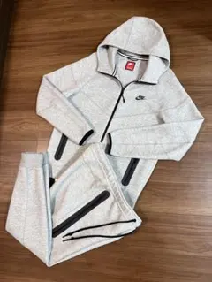 Item thumbnail for item 43abf944-a80f-492f-a281-97acc781a0ad