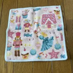 未使用品　フェイラー　限定ハンカチ　くるみ割り人形のサムネイル
