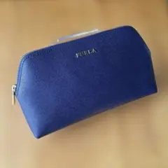 新品 未使用　FURLA フルラ　ポーチのサムネイル