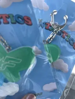 2個 CRAWLING BUTTERFLY スティックキーホルダー