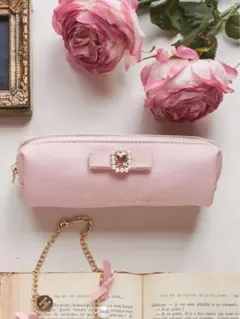 Maison de FLEURリボンとパール装飾のピンク筆箱