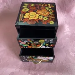 【美品】花柄装飾の3段小物入れ