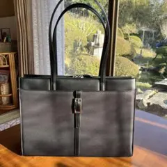 Item thumbnail for item 8c1b7bb8-8e4a-419e-8052-eff398c5462b